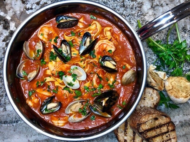 Hestan NanoBond Titanium Induction Essential Pan & Lid - Medium (3.3L) & Large (4.7L) - Image 7